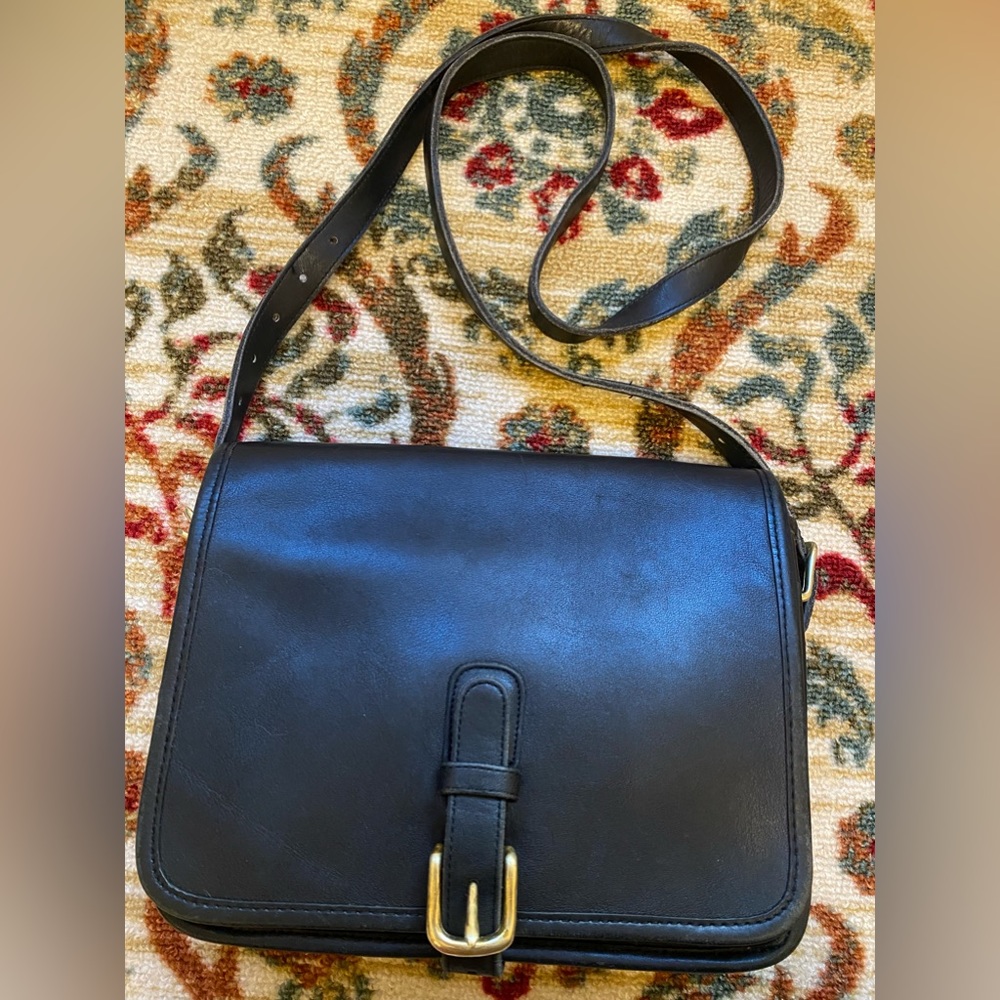Coach Vintage Saddle Pouch Medium Stamped Irregular 9590 NYC Black